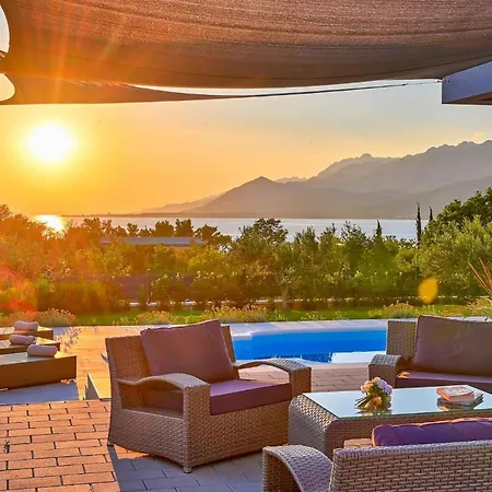 Nyaraló Immortelle Rovanjska