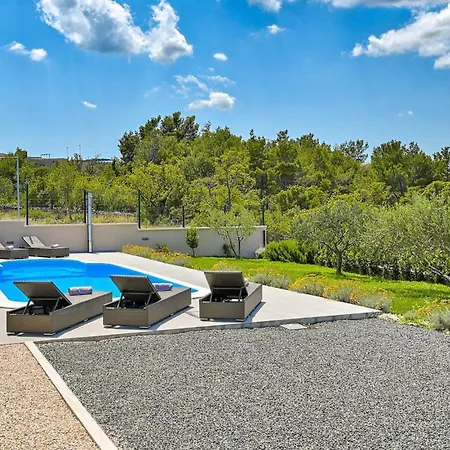 度假居 Immortelle *